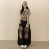ボタンネックリブニット