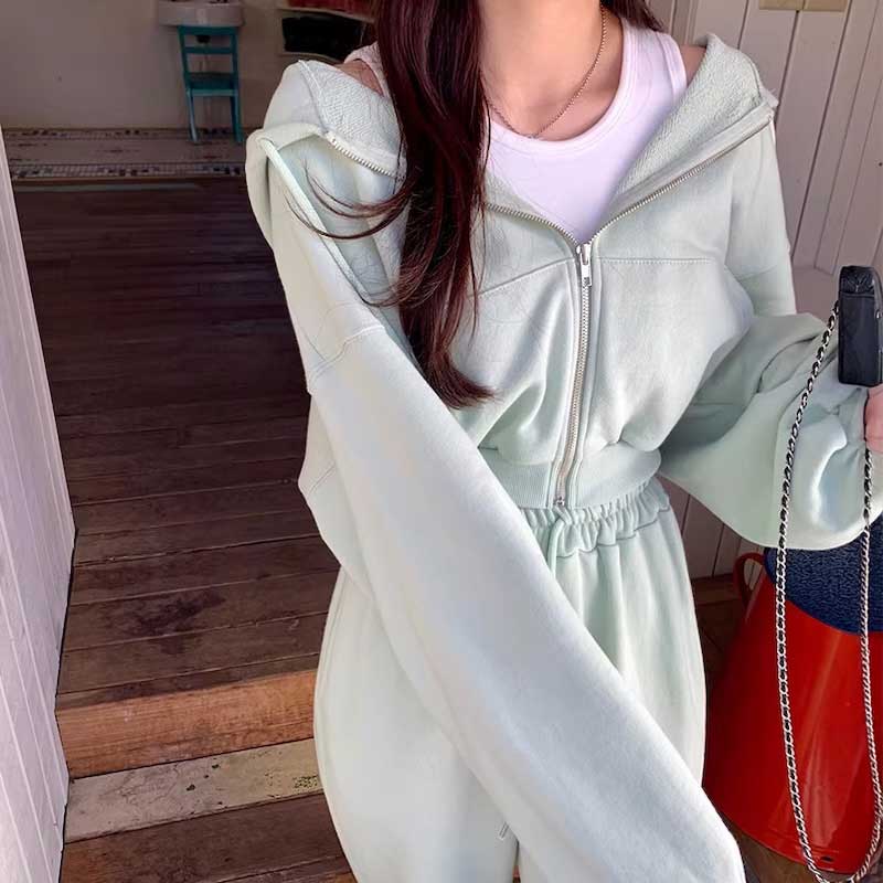 クロップドパーカー＆スウェットパンツSET