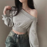 ワンショルダークロップドロゴスウェット