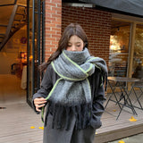 スモーキーグラデーションマフラー