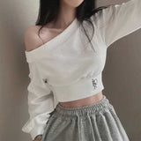 ワンショルダークロップドロゴスウェット