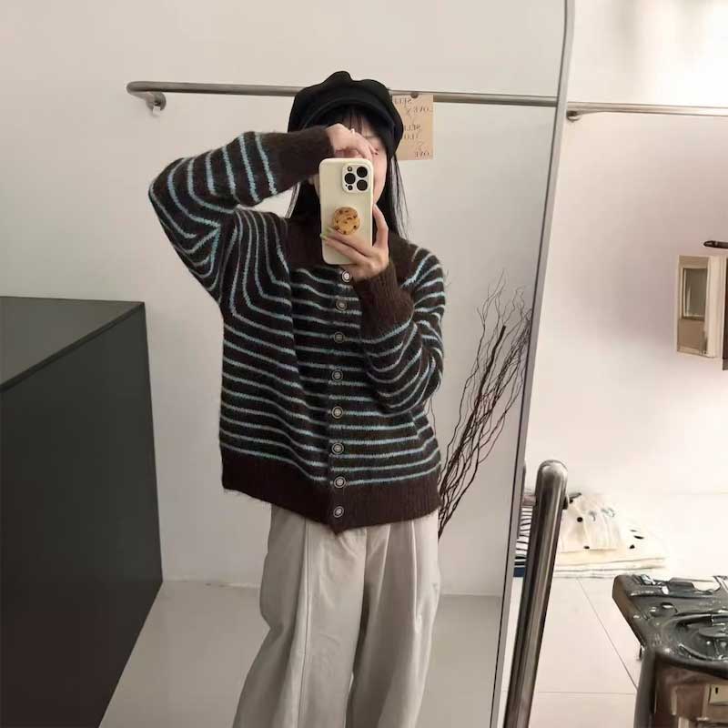 オーバーボーダーカラーカーディガン