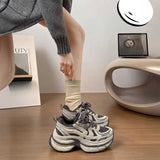 アクティブフェミニンスニーカー