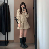 プリーツフレアトレンチコート