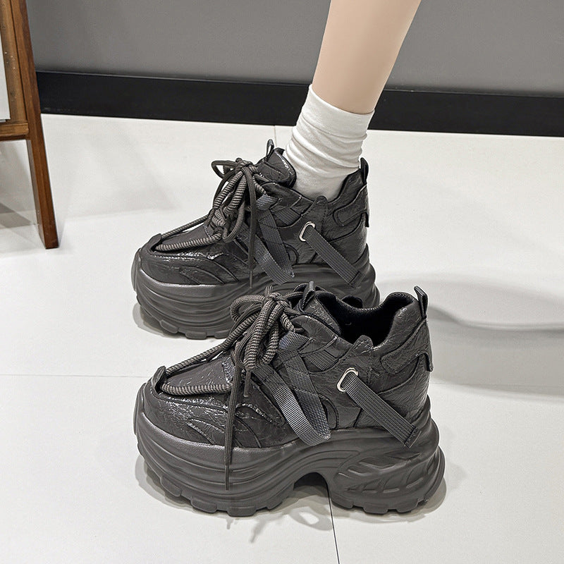 レザータッチベルトスニーカー