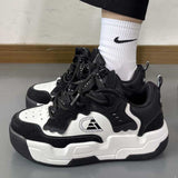 デザインテックスニーカー