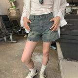 バックリボン刺繍デニムショートパンツ
