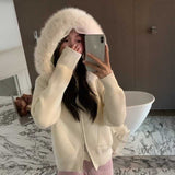 ファーフードニットパーカー