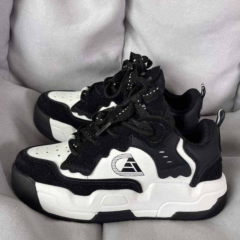 デザインテックスニーカー