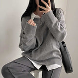 ワンポイントタグVネックニット