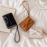 ビッグリボンストラップミニ財布