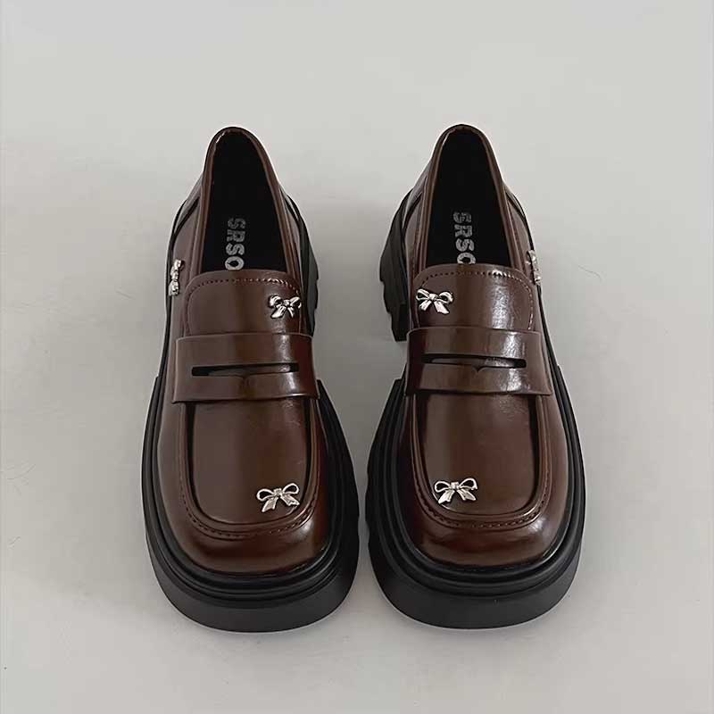 厚底リボンスタッズローファー