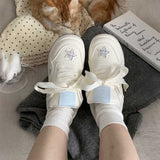 デザインスターステッチスニーカー