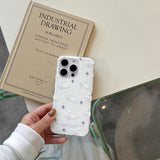 羽根チャーム付き白うさぎiPhoneケース