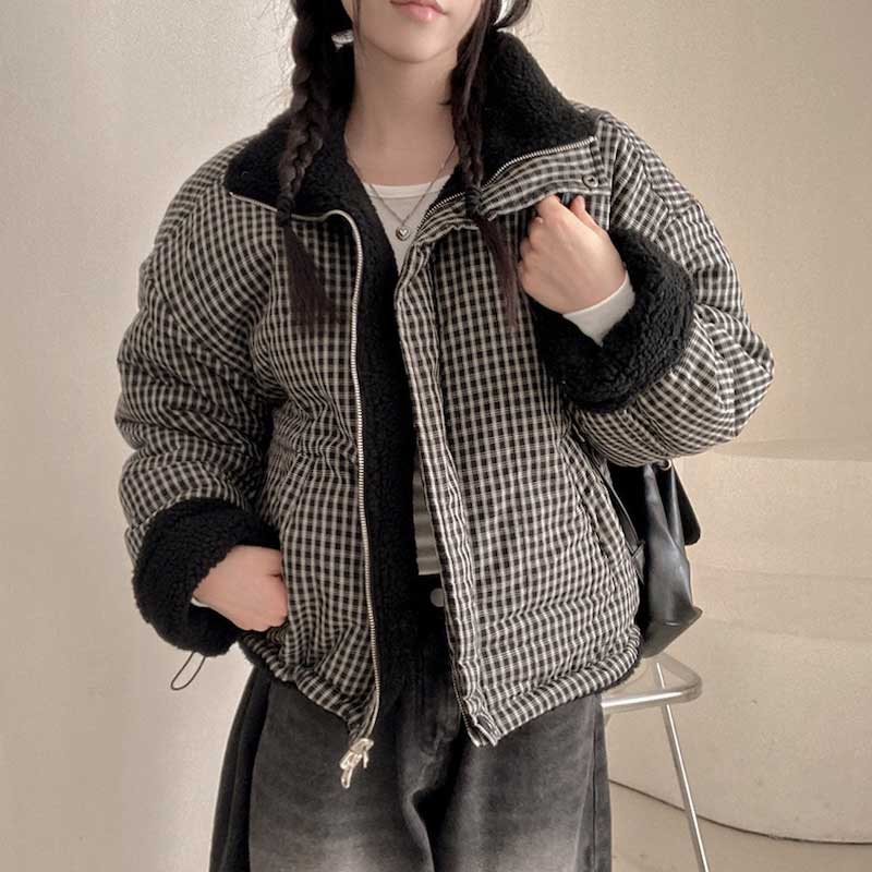 リバーシブルボアチェックダウン