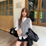 ワンポイントケーブルニットベスト