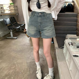 バックリボン刺繍デニムショートパンツ