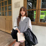 ワンポイントケーブルニットベスト