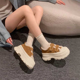 ダブルベルクロムートンスニーカー