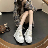 厚底ビジューレザースニーカー