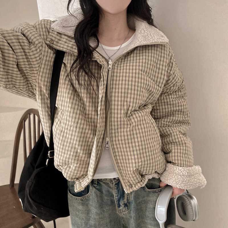 リバーシブルボアチェックダウン