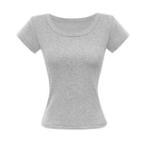 シンプルクルーネックTシャツ