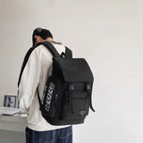 スクエアバックルアクティブリュック