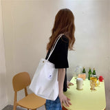 コーデュロイボタントートバッグ