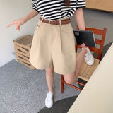 ベルトタックチノハーフパンツ