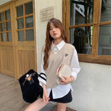 ワンポイントケーブルニットベスト