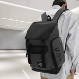 スクエアバックルアクティブリュック