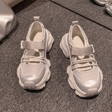 ドロストバレエスニーカーサンダル