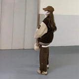 ナンバーロゴスタジャン