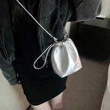 ニュアンスレザー巾着トートバッグ