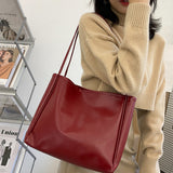 シンプルレザートートバッグ