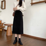 バックスリットミモレスカート
