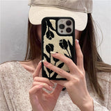 チューリップタフティングiPhoneケース