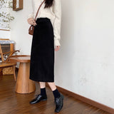 バックスリットミモレスカート